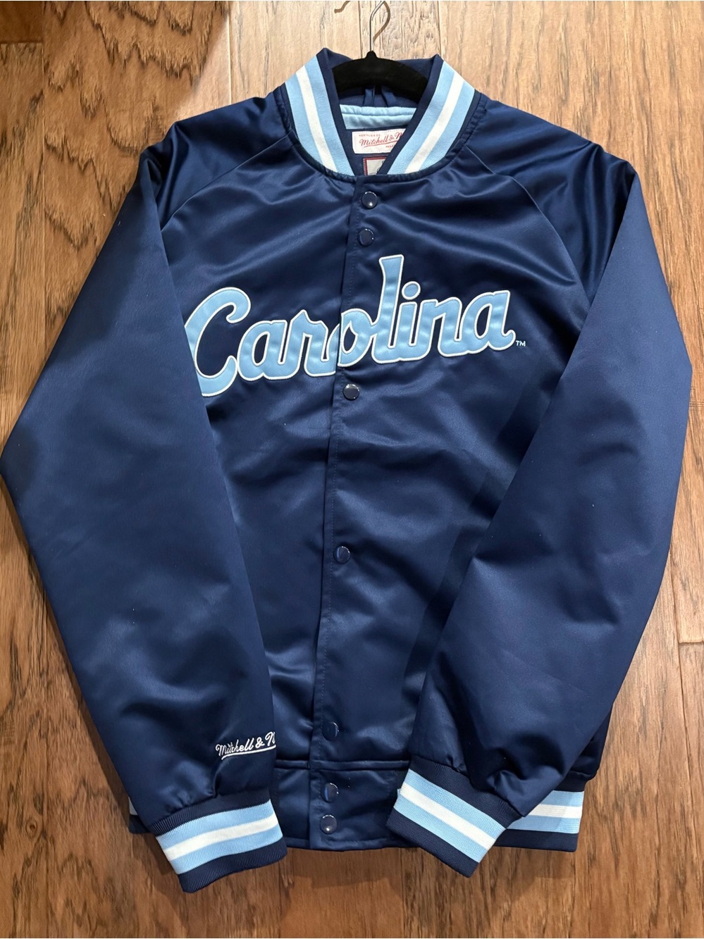 *NEW WITH TAGS* North Carolina Tarheels Navy Jacket